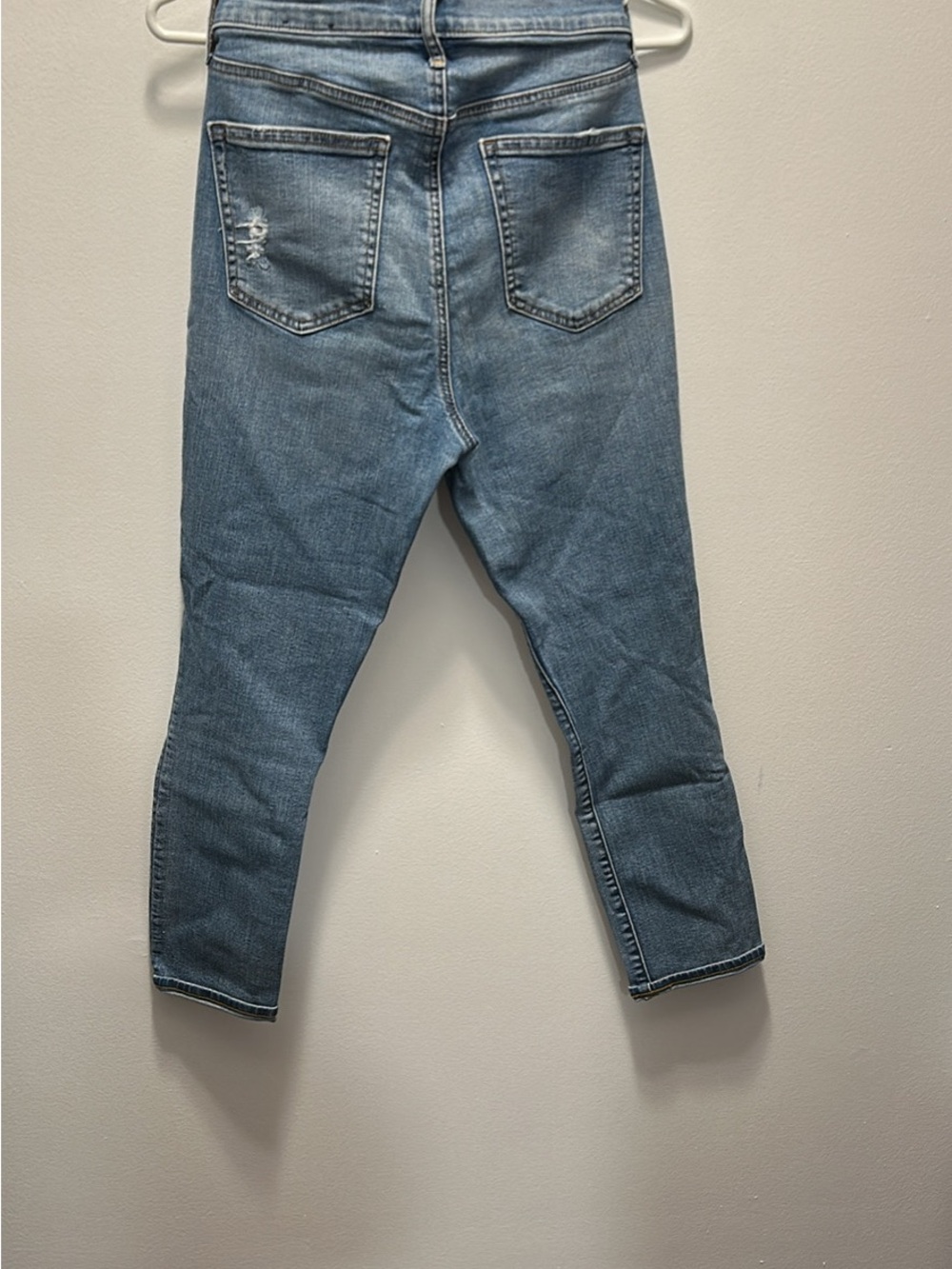 Jeans - Picture 3 of 4